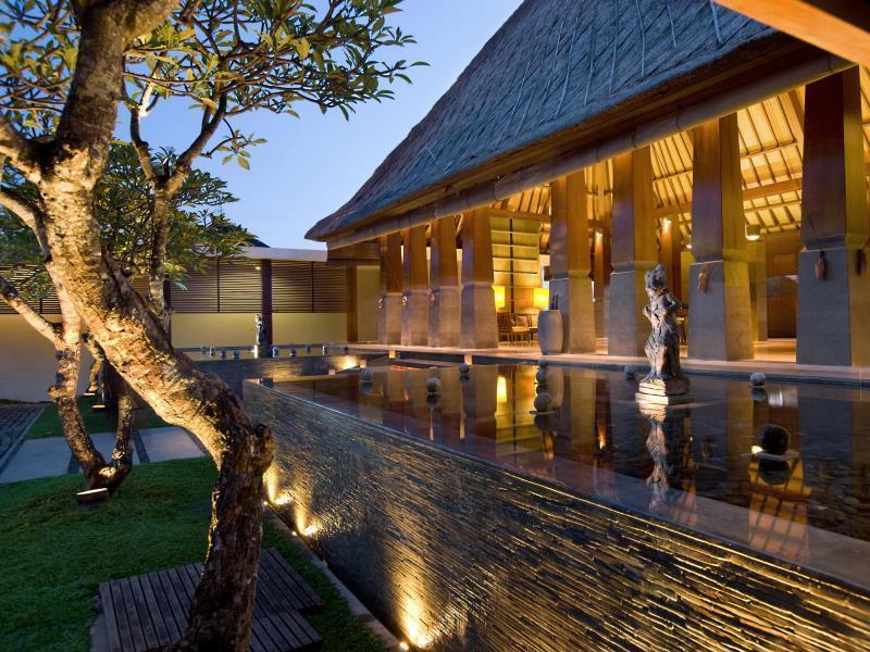 Villa The Kayana Seminyak Esterno foto